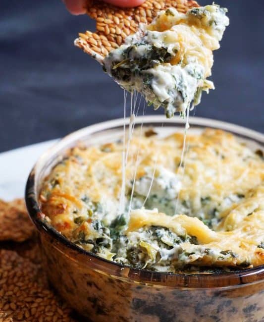 Keto Creamy Spinach and Artichoke Dip